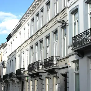 Bed & Breakfast & The, Bruxelles